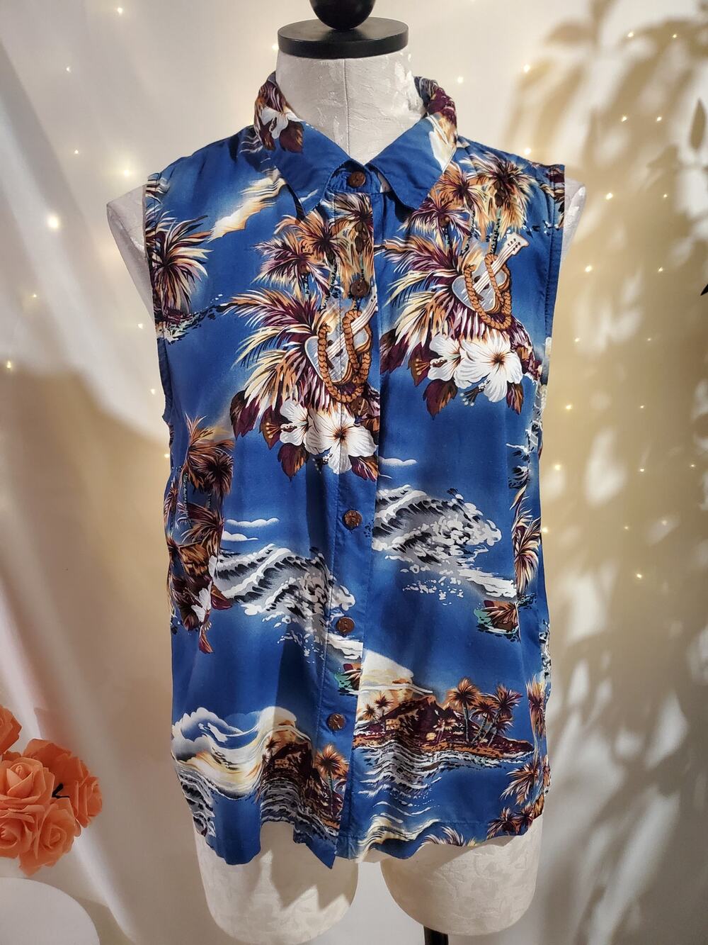 Vtg 90s Hilo Hattie Hawaiian Original Floral Button Sleeveless Top Womens Size M